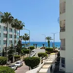 Sa Apartments! Beachfront With Sea View & Pool Apartmán