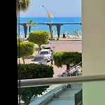Sa Apartments! Beachfront With Sea View & Pool Apartmán *