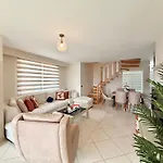 Sa Apartments! Beachfront Apartments In Oba Apartment *