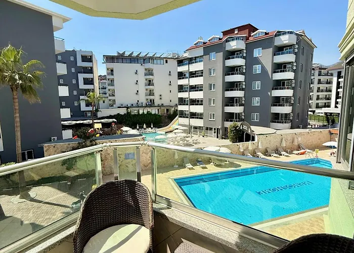 Apartman Sa Apartments! Beachfront With Sea View & Pool *