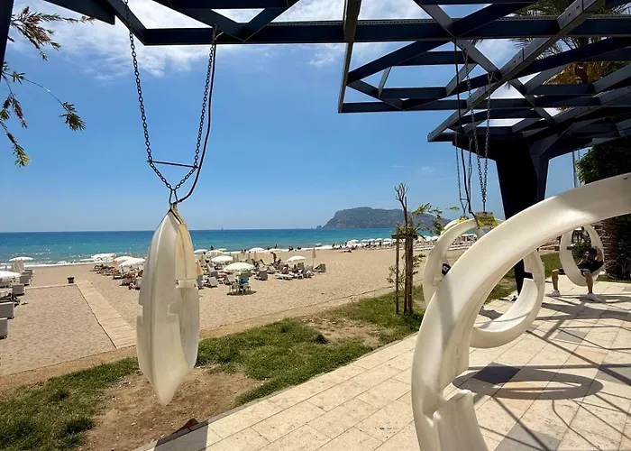 Sa Apartments! Beachfront With Sea View & Pool Apartman *