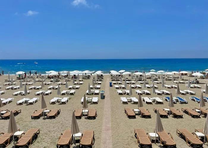 Apartman Sa Apartments! Beachfront With Sea View & Pool *