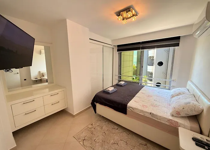 Sa Apartments! Beachfront With Sea View & Pool Apartman Alanya