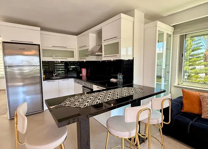 Sa Apartments! Beachfront With Sea View & Pool Apartman Alanya