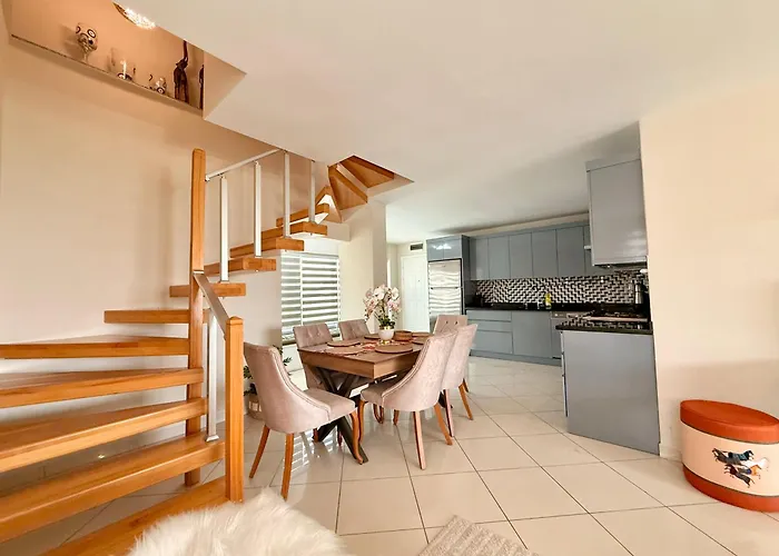 Apartman Sa Apartments! Beachfront With Sea View & Pool
