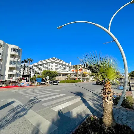 Sa Apartments! Beachfront Apartment With Sea View & Pool