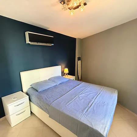 Sa Apartments! Beachfront Apartment With Sea View & Pool Apartment Alanya