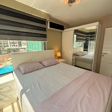 Sa Apartments! Beachfront Apartment With Sea View & Pool Apartment