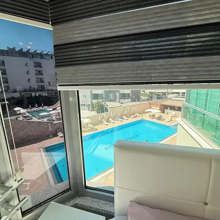 Apartment Sa Apartments! Beachfront Apartment With Sea View & Pool *