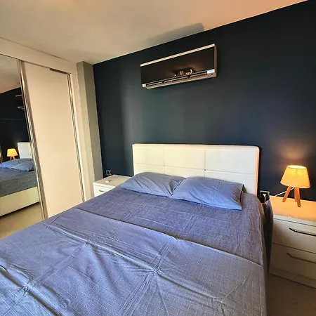 Sa Apartments! Beachfront Apartment With Sea View & Pool Apartment Alanya