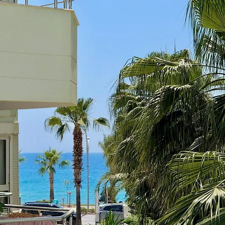 Sa Apartments! Beachfront Apartment With Sea View & Pool * Alanya