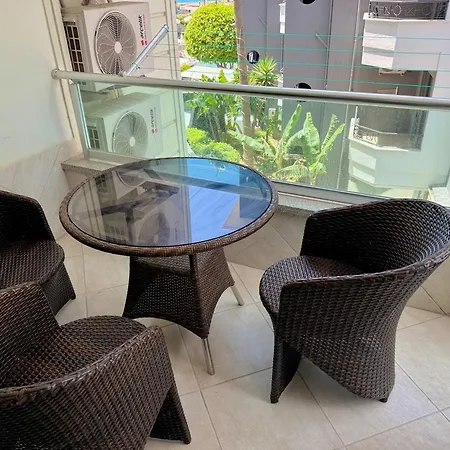 Apartment Sa Apartments! Beachfront Apartment With Sea View & Pool *