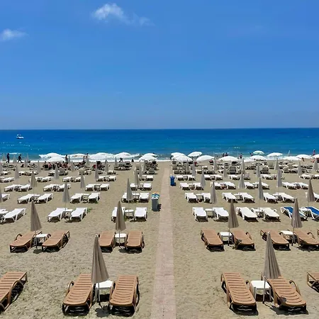 Apartment Sa Apartments! Beachfront Apartment With Sea View & Pool *
