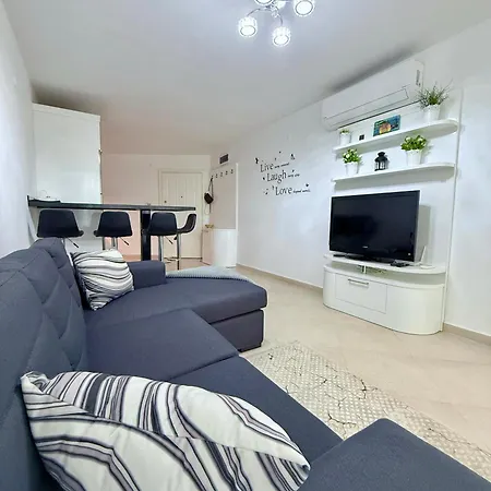 Sa Apartments! Beachfront With Sea View & Pool * ألانيا
