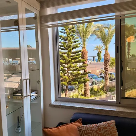 Apartment Sa Apartments! Beachfront With Sea View & Pool