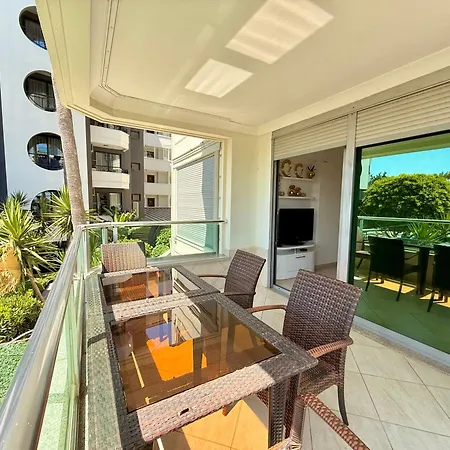 Sa Apartments! Beachfront With Sea View & Pool Apartment Alanya