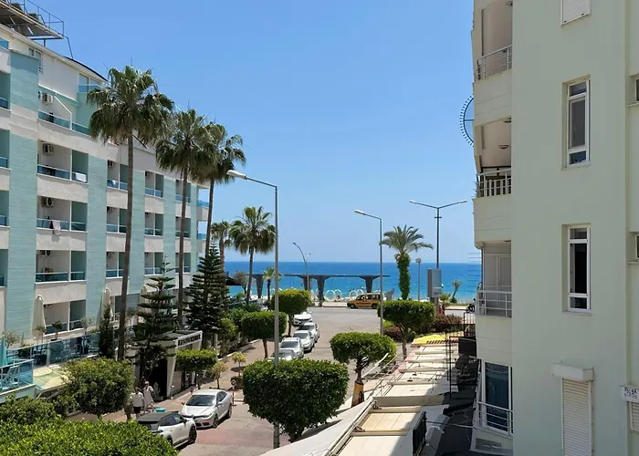 Sa Apartments! Beachfront With Sea View & Pool Appartement