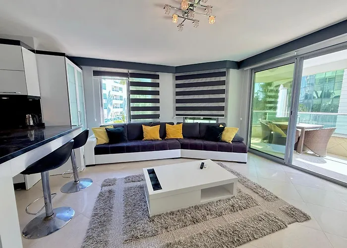 Sa Apartments! Beachfront With Sea View & Pool