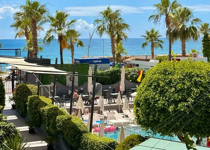 Sa Apartments! Beachfront With Sea View & Pool * Alanya