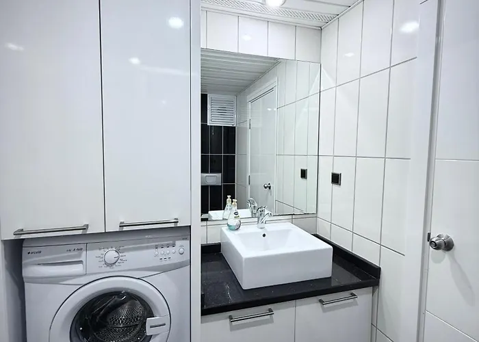 Sa Apartments! Beachfront With Sea View & Pool