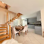 Apartamento Sa Apartments! Beachfront With Sea View & Pool