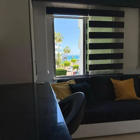 Апартаменты Sa Apartments! Beachfront In Oba *