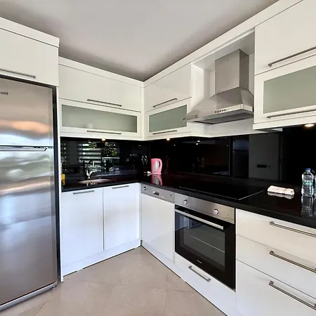 Sa Apartments! Beachfront In Oba Апартаменты *
