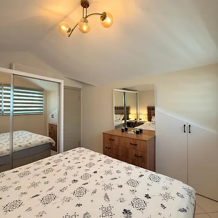 Sa Apartments! Beachfront In Oba * Алания