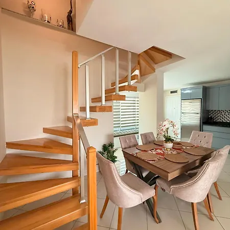 Sa Apartments! Beachfront In Oba *