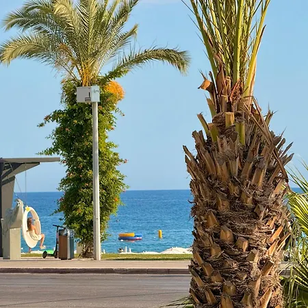 Апартаменты Sa Apartments! Beachfront In Oba *