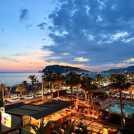 Апартаменты Sa Apartments! Beachfront In Oba